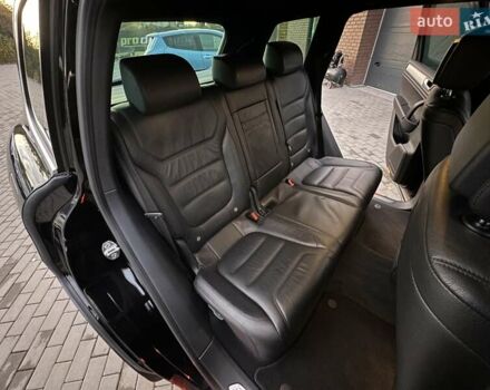 Фольксваген Туарег 2013 в Луцке на Automoto.ua Черный Фольксваген Туарег, объемом двигателя 2.97 л и пробегом 227 тыс. км за 22900 $, фото 16 на Automoto.ua