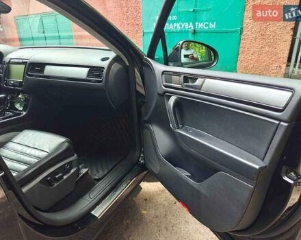 Чорний Фольксваген Туарег, об'ємом двигуна 2.97 л та пробігом 292 тис. км за 22500 $, фото 18 на Automoto.ua