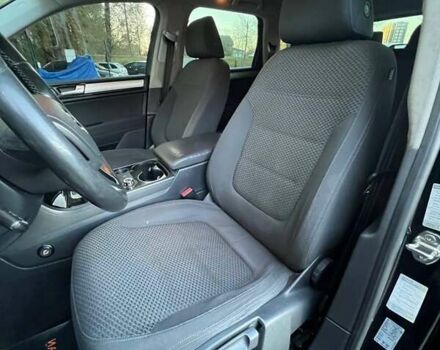 Черный Фольксваген Туарег, объемом двигателя 2.97 л и пробегом 259 тыс. км за 15900 $, фото 14 на Automoto.ua