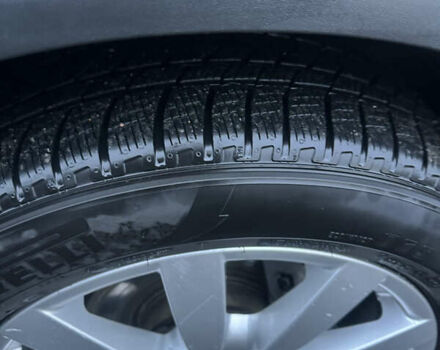 Черный Фольксваген Туарег, объемом двигателя 2.97 л и пробегом 201 тыс. км за 16500 $, фото 7 на Automoto.ua