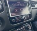 Черный Фольксваген Туарег, объемом двигателя 2.97 л и пробегом 348 тыс. км за 19500 $, фото 58 на Automoto.ua