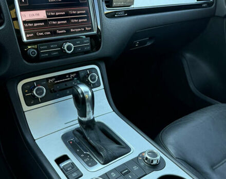 Фольксваген Туарег 2013 в Черновцах на Automoto.ua Черный Фольксваген Туарег, объемом двигателя 2.97 л и пробегом 276 тыс. км за 18900 $, фото 68 на Automoto.ua