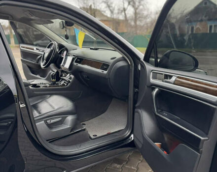 Черный Фольксваген Туарег, объемом двигателя 2.97 л и пробегом 157 тыс. км за 24500 $, фото 7 на Automoto.ua