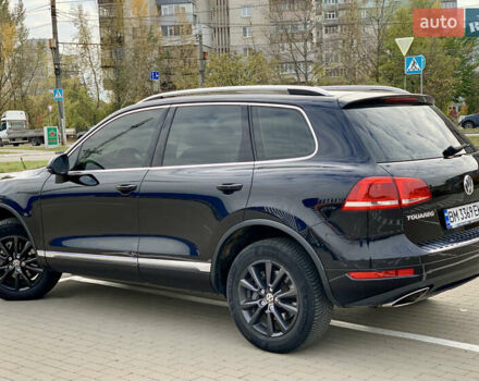 Чорний Фольксваген Туарег, об'ємом двигуна 2.97 л та пробігом 325 тис. км за 19500 $, фото 4 на Automoto.ua