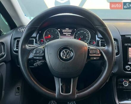 Черный Фольксваген Туарег, объемом двигателя 2.97 л и пробегом 259 тыс. км за 15900 $, фото 18 на Automoto.ua