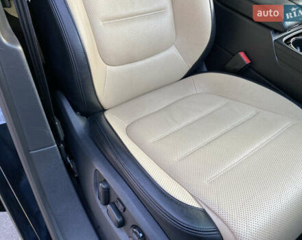 Черный Фольксваген Туарег, объемом двигателя 2.97 л и пробегом 185 тыс. км за 22999 $, фото 39 на Automoto.ua