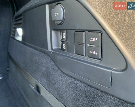 Черный Фольксваген Туарег, объемом двигателя 2.97 л и пробегом 185 тыс. км за 22999 $, фото 67 на Automoto.ua