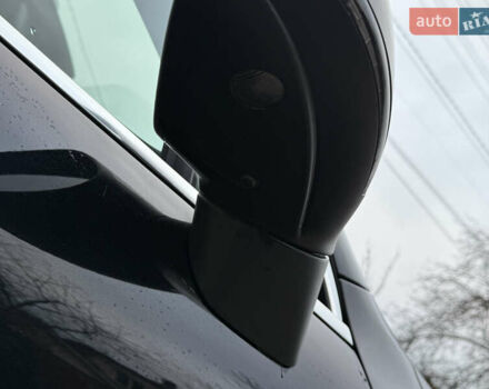 Чорний Фольксваген Туарег, об'ємом двигуна 4.13 л та пробігом 258 тис. км за 28500 $, фото 8 на Automoto.ua