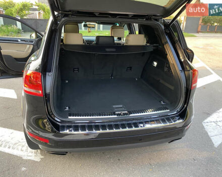 Черный Фольксваген Туарег, объемом двигателя 2.97 л и пробегом 185 тыс. км за 22999 $, фото 65 на Automoto.ua