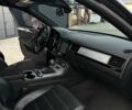 Фольксваген Туарег 2013 в Иршава на Automoto.ua Черный Фольксваген Туарег, объемом двигателя 3 л и пробегом 293 тыс. км за 20500 $, фото 10 на Automoto.ua