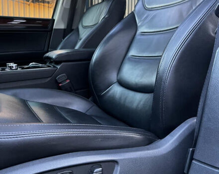 Черный Фольксваген Туарег, объемом двигателя 3 л и пробегом 270 тыс. км за 23200 $, фото 12 на Automoto.ua