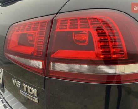 Черный Фольксваген Туарег, объемом двигателя 2.97 л и пробегом 348 тыс. км за 19500 $, фото 20 на Automoto.ua