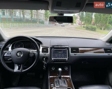 Чорний Фольксваген Туарег, об'ємом двигуна 2.97 л та пробігом 196 тис. км за 23500 $, фото 21 на Automoto.ua