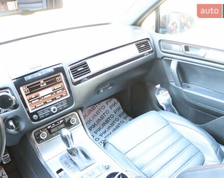 Черный Фольксваген Туарег, объемом двигателя 3 л и пробегом 142 тыс. км за 22900 $, фото 40 на Automoto.ua