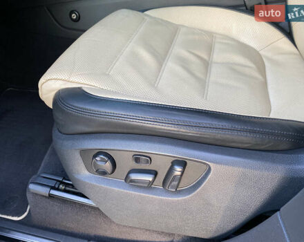 Черный Фольксваген Туарег, объемом двигателя 2.97 л и пробегом 185 тыс. км за 22999 $, фото 44 на Automoto.ua