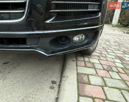 Чорний Фольксваген Туарег, об'ємом двигуна 4.13 л та пробігом 258 тис. км за 28500 $, фото 35 на Automoto.ua