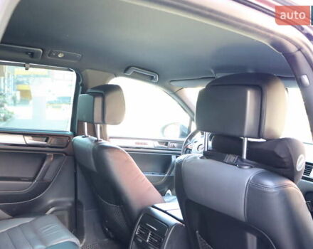 Черный Фольксваген Туарег, объемом двигателя 3 л и пробегом 142 тыс. км за 22900 $, фото 43 на Automoto.ua