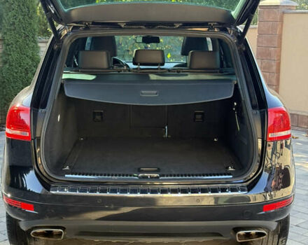 Фольксваген Туарег 2013 в Черновцах на Automoto.ua Черный Фольксваген Туарег, объемом двигателя 2.97 л и пробегом 276 тыс. км за 18900 $, фото 60 на Automoto.ua