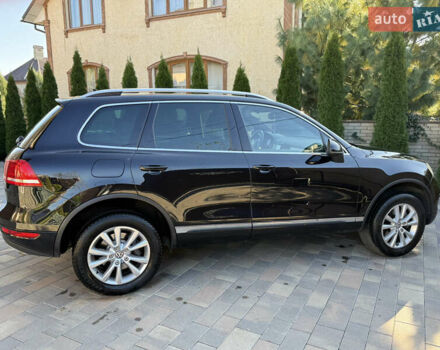 Фольксваген Туарег 2013 в Черновцах на Automoto.ua Черный Фольксваген Туарег, объемом двигателя 2.97 л и пробегом 276 тыс. км за 18900 $, фото 12 на Automoto.ua