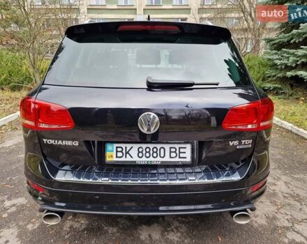 Черный Фольксваген Туарег, объемом двигателя 3 л и пробегом 209 тыс. км за 24999 $, фото 4 на Automoto.ua