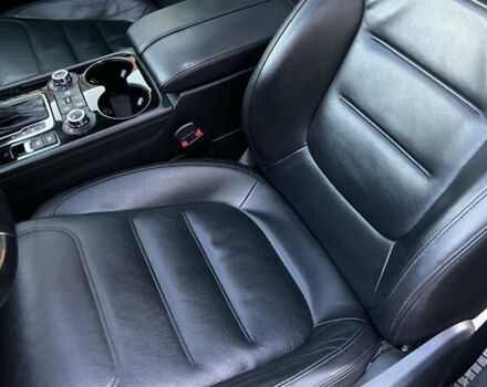 Черный Фольксваген Туарег, объемом двигателя 3 л и пробегом 270 тыс. км за 23200 $, фото 11 на Automoto.ua