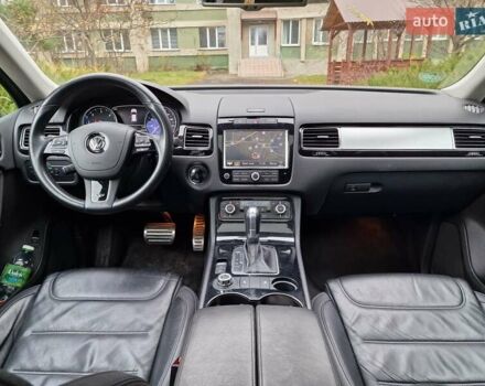 Черный Фольксваген Туарег, объемом двигателя 3 л и пробегом 209 тыс. км за 24999 $, фото 19 на Automoto.ua