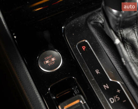 Чорний Фольксваген Туарег, об'ємом двигуна 2.97 л та пробігом 163 тис. км за 21900 $, фото 11 на Automoto.ua