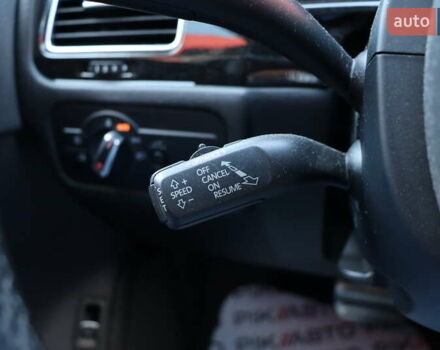 Черный Фольксваген Туарег, объемом двигателя 3 л и пробегом 142 тыс. км за 22900 $, фото 25 на Automoto.ua