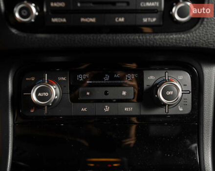 Чорний Фольксваген Туарег, об'ємом двигуна 2.97 л та пробігом 163 тис. км за 21900 $, фото 8 на Automoto.ua