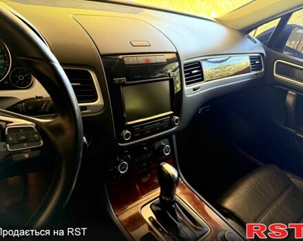 Черный Фольксваген Туарег, объемом двигателя 3 л и пробегом 199 тыс. км за 19800 $, фото 9 на Automoto.ua