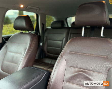 Чорний Фольксваген Туарег, об'ємом двигуна 3 л та пробігом 191 тис. км за 25300 $, фото 18 на Automoto.ua