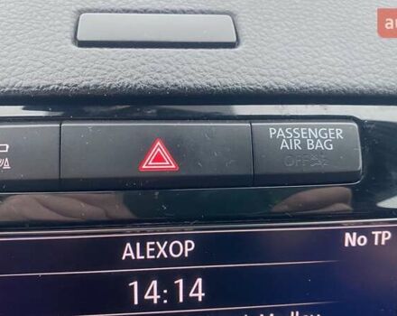 Черный Фольксваген Туарег, объемом двигателя 2.97 л и пробегом 348 тыс. км за 19500 $, фото 75 на Automoto.ua