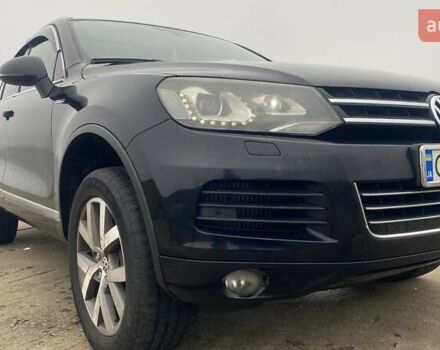 Черный Фольксваген Туарег, объемом двигателя 2.97 л и пробегом 348 тыс. км за 19500 $, фото 2 на Automoto.ua
