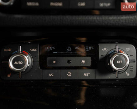 Чорний Фольксваген Туарег, об'ємом двигуна 2.97 л та пробігом 163 тис. км за 21900 $, фото 10 на Automoto.ua