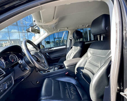 Черный Фольксваген Туарег, объемом двигателя 2.97 л и пробегом 171 тыс. км за 21500 $, фото 16 на Automoto.ua