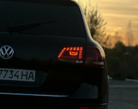 Черный Фольксваген Туарег, объемом двигателя 3 л и пробегом 270 тыс. км за 23200 $, фото 25 на Automoto.ua