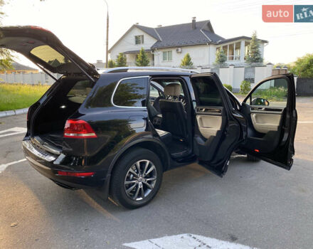 Черный Фольксваген Туарег, объемом двигателя 2.97 л и пробегом 185 тыс. км за 22999 $, фото 36 на Automoto.ua