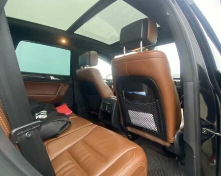 Черный Фольксваген Туарег, объемом двигателя 2.97 л и пробегом 348 тыс. км за 19500 $, фото 46 на Automoto.ua