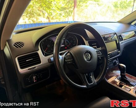 Черный Фольксваген Туарег, объемом двигателя 3 л и пробегом 199 тыс. км за 19800 $, фото 7 на Automoto.ua