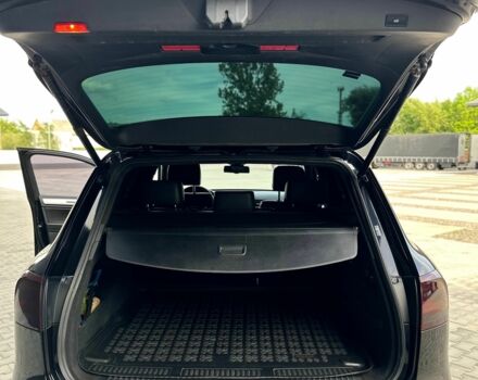 Фольксваген Туарег 2013 в Иршава на Automoto.ua Черный Фольксваген Туарег, объемом двигателя 3 л и пробегом 293 тыс. км за 20500 $, фото 12 на Automoto.ua