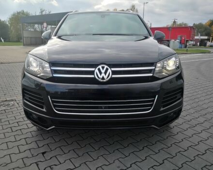 Черный Фольксваген Туарег, объемом двигателя 4.2 л и пробегом 89 тыс. км за 8700 $, фото 1 на Automoto.ua