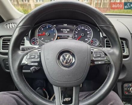 Черный Фольксваген Туарег, объемом двигателя 3 л и пробегом 209 тыс. км за 24999 $, фото 21 на Automoto.ua