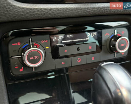 Чорний Фольксваген Туарег, об'ємом двигуна 4.13 л та пробігом 258 тис. км за 28500 $, фото 17 на Automoto.ua