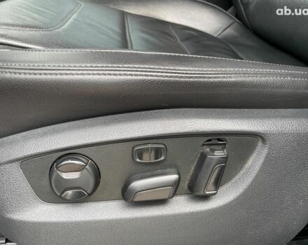 Чорний Фольксваген Туарег, об'ємом двигуна 3 л та пробігом 197 тис. км за 27490 $, фото 24 на Automoto.ua