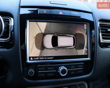 Черный Фольксваген Туарег, объемом двигателя 3 л и пробегом 142 тыс. км за 22900 $, фото 32 на Automoto.ua