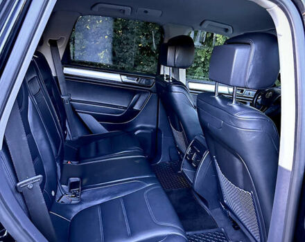 Черный Фольксваген Туарег, объемом двигателя 2.97 л и пробегом 171 тыс. км за 21500 $, фото 12 на Automoto.ua