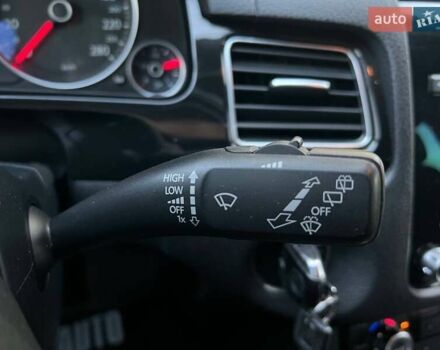 Черный Фольксваген Туарег, объемом двигателя 2.97 л и пробегом 259 тыс. км за 15900 $, фото 19 на Automoto.ua