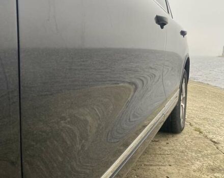 Черный Фольксваген Туарег, объемом двигателя 2.97 л и пробегом 348 тыс. км за 19500 $, фото 24 на Automoto.ua