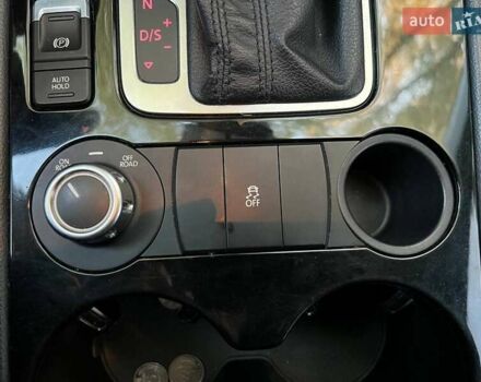 Черный Фольксваген Туарег, объемом двигателя 2.97 л и пробегом 259 тыс. км за 15900 $, фото 21 на Automoto.ua