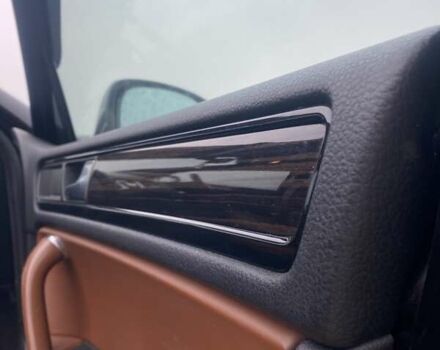 Черный Фольксваген Туарег, объемом двигателя 2.97 л и пробегом 348 тыс. км за 19500 $, фото 53 на Automoto.ua